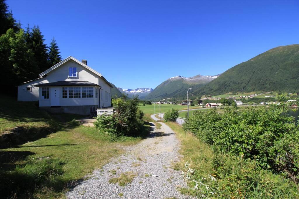 Bellahuset Villa Mandalen Kültér fotó